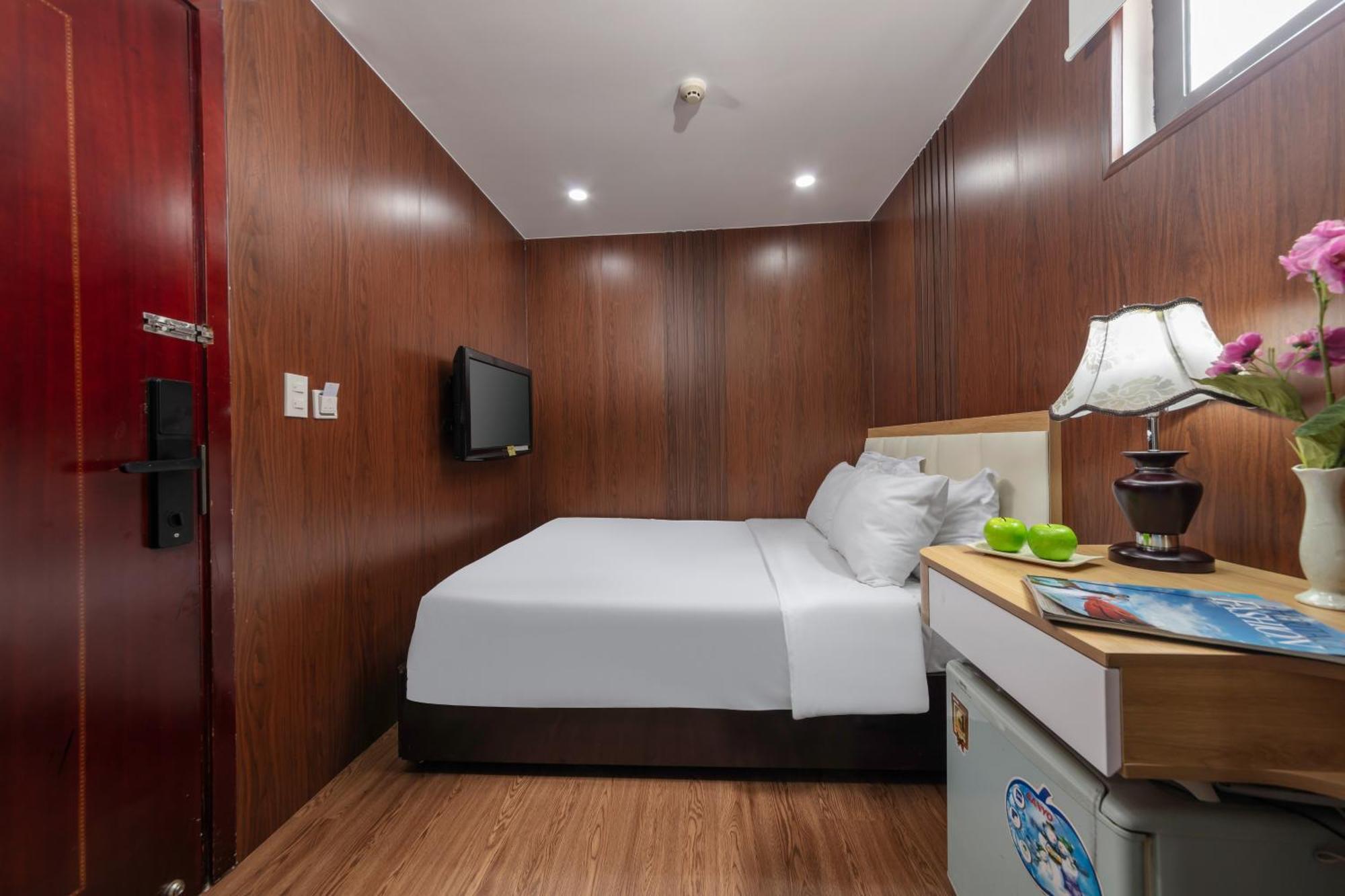 Millennium Hanoi Hotel Exterior photo